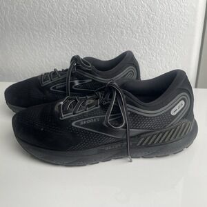 Brooks Beast 23 Black Men's 9.5 D